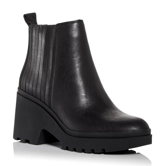 Eileen Fisher ankle boots in leather - Picture 3 of 7